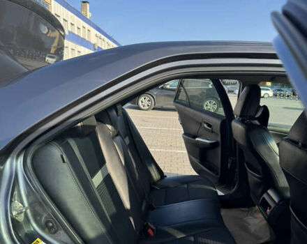 Серый Тойота Камри, объемом двигателя 2.5 л и пробегом 180 тыс. км за 12500 $, фото 14 на Automoto.ua