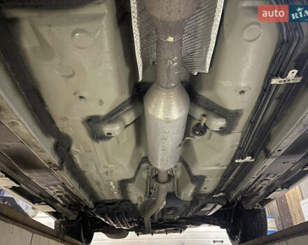 Серый Тойота Камри, объемом двигателя 2.5 л и пробегом 139 тыс. км за 13000 $, фото 3 на Automoto.ua