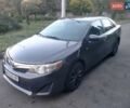 Тойота Камрі 2013 у Хмельницькому на Automoto.ua Сірий Тойота Камрі, об'ємом двигуна 2.5 л та пробігом 137 тис. км за 9900 $, фото 1 на Automoto.ua