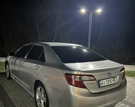 Серый Тойота Камри, объемом двигателя 2.49 л и пробегом 193 тыс. км за 11000 $, фото 17 на Automoto.ua