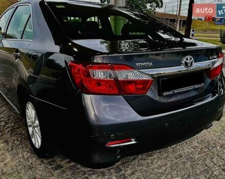 Серый Тойота Камри, объемом двигателя 2.49 л и пробегом 115 тыс. км за 15800 $, фото 6 на Automoto.ua