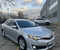 Сірий Тойота Камрі, об'ємом двигуна 2.5 л та пробігом 193 тис. км за 11000 $, фото 1 на Automoto.ua