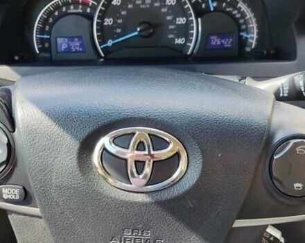 Серый Тойота Камри, объемом двигателя 2.5 л и пробегом 202 тыс. км за 12500 $, фото 20 на Automoto.ua