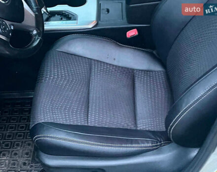 Сірий Тойота Камрі, об'ємом двигуна 2.5 л та пробігом 297 тис. км за 10390 $, фото 27 на Automoto.ua