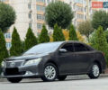 Сірий Тойота Камрі, об'ємом двигуна 2.5 л та пробігом 173 тис. км за 12800 $, фото 1 на Automoto.ua