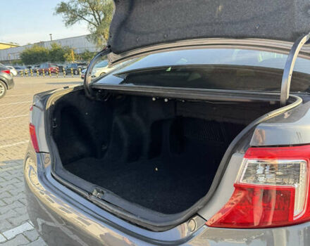 Серый Тойота Камри, объемом двигателя 2.5 л и пробегом 180 тыс. км за 12500 $, фото 8 на Automoto.ua