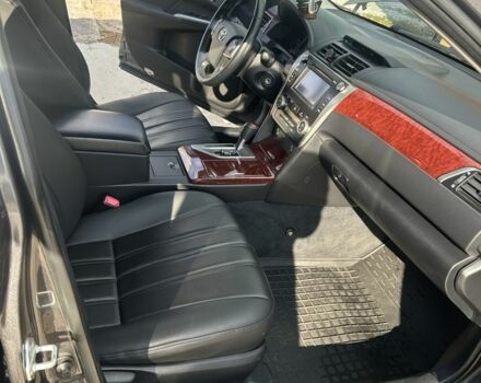 Сірий Тойота Камрі, об'ємом двигуна 2.5 л та пробігом 150 тис. км за 14200 $, фото 7 на Automoto.ua