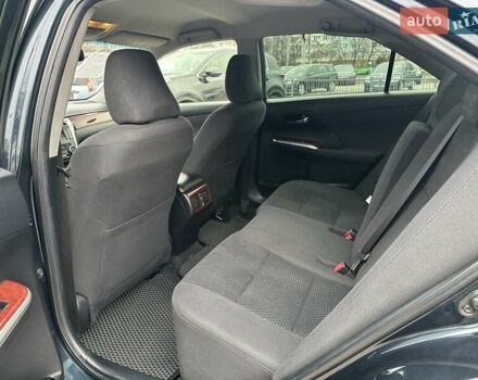 Сірий Тойота Камрі, об'ємом двигуна 2.49 л та пробігом 227 тис. км за 12650 $, фото 11 на Automoto.ua