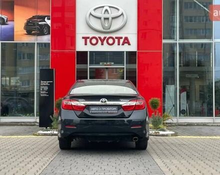 Серый Тойота Камри, объемом двигателя 2.5 л и пробегом 234 тыс. км за 15533 $, фото 12 на Automoto.ua