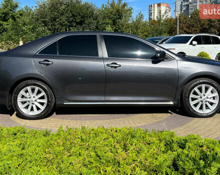 Серый Тойота Камри, объемом двигателя 2.49 л и пробегом 114 тыс. км за 16500 $, фото 7 на Automoto.ua