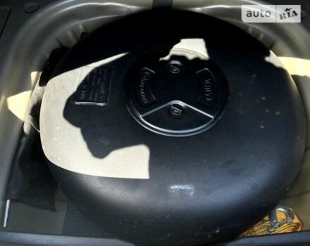 Серый Тойота Камри, объемом двигателя 2.49 л и пробегом 198 тыс. км за 12500 $, фото 19 на Automoto.ua