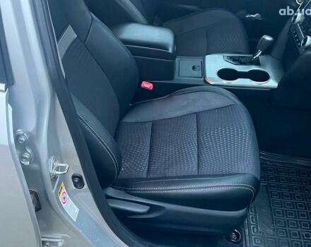 Серый Тойота Камри, объемом двигателя 2.5 л и пробегом 297 тыс. км за 10390 $, фото 16 на Automoto.ua