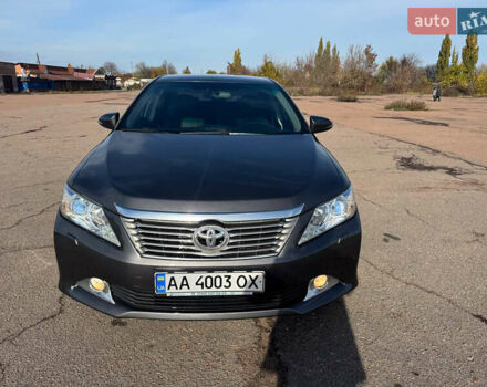 Тойота Камри 2013 в Киеве на Automoto.ua Серый Тойота Камри, объемом двигателя 2.49 л и пробегом 192 тыс. км за 12999 $, фото 13 на Automoto.ua