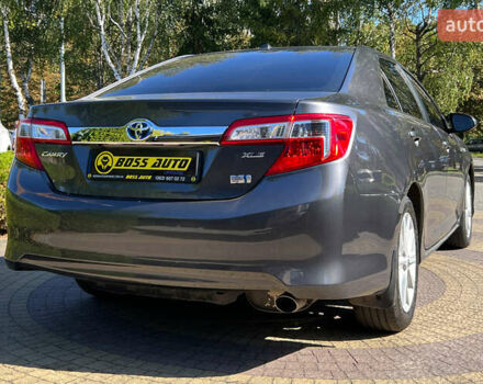 Серый Тойота Камри, объемом двигателя 2.49 л и пробегом 114 тыс. км за 16500 $, фото 6 на Automoto.ua