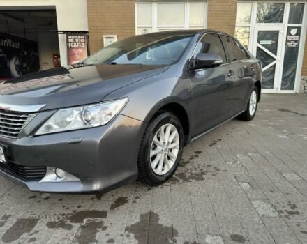 Серый Тойота Камри, объемом двигателя 2.5 л и пробегом 250 тыс. км за 12000 $, фото 4 на Automoto.ua