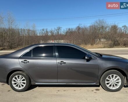 Серый Тойота Камри, объемом двигателя 2.49 л и пробегом 144 тыс. км за 14500 $, фото 2 на Automoto.ua