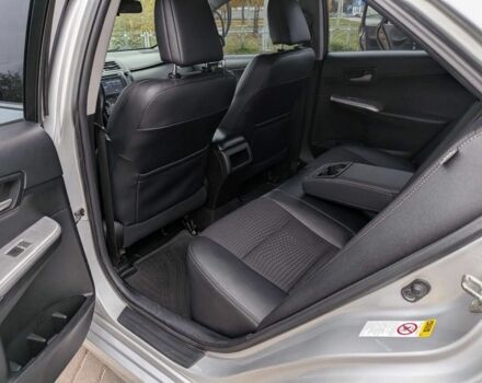 Серый Тойота Камри, объемом двигателя 2.5 л и пробегом 200 тыс. км за 14500 $, фото 10 на Automoto.ua