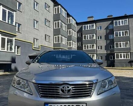 Серый Тойота Камри, объемом двигателя 2.49 л и пробегом 233 тыс. км за 14800 $, фото 2 на Automoto.ua