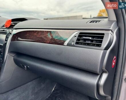 Серый Тойота Камри, объемом двигателя 2.49 л и пробегом 114 тыс. км за 17700 $, фото 26 на Automoto.ua