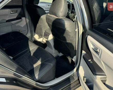 Серый Тойота Камри, объемом двигателя 2.49 л и пробегом 219 тыс. км за 15999 $, фото 17 на Automoto.ua