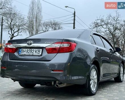 Сірий Тойота Камрі, об'ємом двигуна 2.5 л та пробігом 271 тис. км за 11900 $, фото 11 на Automoto.ua