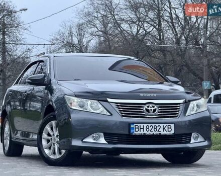 Сірий Тойота Камрі, об'ємом двигуна 2.5 л та пробігом 271 тис. км за 11900 $, фото 25 на Automoto.ua