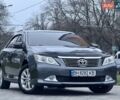 Сірий Тойота Камрі, об'ємом двигуна 2.5 л та пробігом 271 тис. км за 11900 $, фото 25 на Automoto.ua