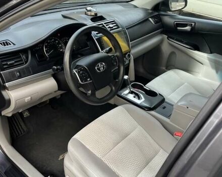 Сірий Тойота Камрі, об'ємом двигуна 2.49 л та пробігом 224 тис. км за 11900 $, фото 24 на Automoto.ua