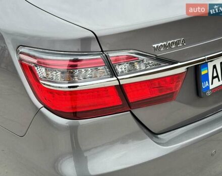 Серый Тойота Камри, объемом двигателя 2.49 л и пробегом 114 тыс. км за 17700 $, фото 1 на Automoto.ua