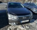 Сірий Тойота Камрі, об'ємом двигуна 2.5 л та пробігом 285 тис. км за 13500 $, фото 1 на Automoto.ua