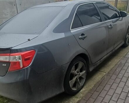 Сірий Тойота Камрі, об'ємом двигуна 0 л та пробігом 271 тис. км за 5800 $, фото 1 на Automoto.ua