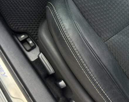 Серый Тойота Камри, объемом двигателя 2.49 л и пробегом 147 тыс. км за 13800 $, фото 27 на Automoto.ua