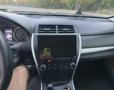 Сірий Тойота Камрі, об'ємом двигуна 2.49 л та пробігом 177 тис. км за 13500 $, фото 6 на Automoto.ua