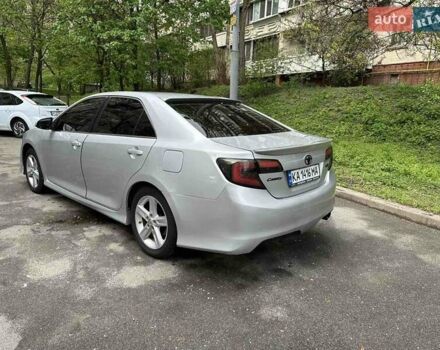Тойота Камри 2014 в Киеве на Automoto.ua Серый Тойота Камри, объемом двигателя 2.5 л и пробегом 310 тыс. км за 9200 $, фото 1 на Automoto.ua