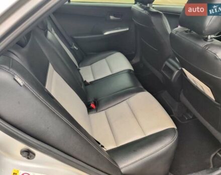 Серый Тойота Камри, объемом двигателя 2.5 л и пробегом 160 тыс. км за 11750 $, фото 15 на Automoto.ua