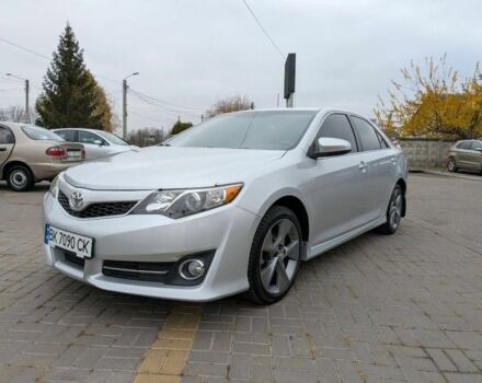 Серый Тойота Камри, объемом двигателя 2.5 л и пробегом 200 тыс. км за 14500 $, фото 1 на Automoto.ua