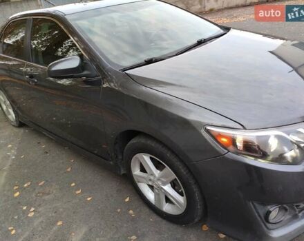 Сірий Тойота Камрі, об'ємом двигуна 2.5 л та пробігом 98 тис. км за 5900 $, фото 1 на Automoto.ua