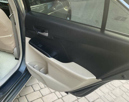 Серый Тойота Камри, объемом двигателя 2.49 л и пробегом 340 тыс. км за 10500 $, фото 8 на Automoto.ua