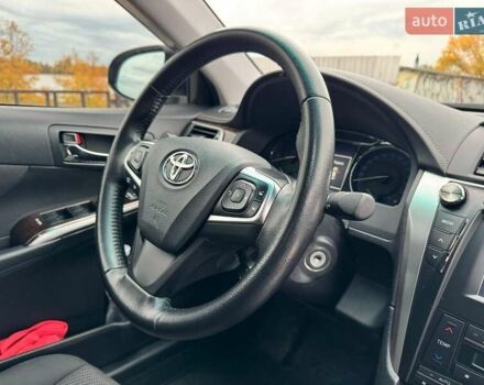 Серый Тойота Камри, объемом двигателя 2.49 л и пробегом 114 тыс. км за 17700 $, фото 23 на Automoto.ua