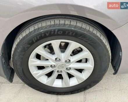 Серый Тойота Камри, объемом двигателя 2.49 л и пробегом 114 тыс. км за 17700 $, фото 5 на Automoto.ua