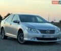 Серый Тойота Камри, объемом двигателя 2.49 л и пробегом 225 тыс. км за 12500 $, фото 1 на Automoto.ua