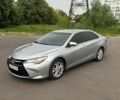 Сірий Тойота Камрі, об'ємом двигуна 2.49 л та пробігом 200 тис. км за 12000 $, фото 1 на Automoto.ua