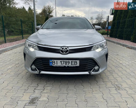 Серый Тойота Камри, объемом двигателя 2.49 л и пробегом 230 тыс. км за 16500 $, фото 3 на Automoto.ua