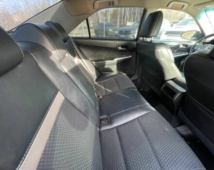 Сірий Тойота Камрі, об'ємом двигуна 2.5 л та пробігом 301 тис. км за 9900 $, фото 19 на Automoto.ua