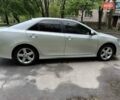 Тойота Камри 2014 в Киеве на Automoto.ua Серый Тойота Камри, объемом двигателя 2.5 л и пробегом 310 тыс. км за 9200 $, фото 6 на Automoto.ua