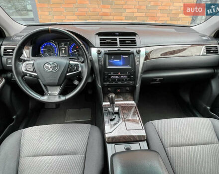 Серый Тойота Камри, объемом двигателя 2.49 л и пробегом 230 тыс. км за 16500 $, фото 14 на Automoto.ua