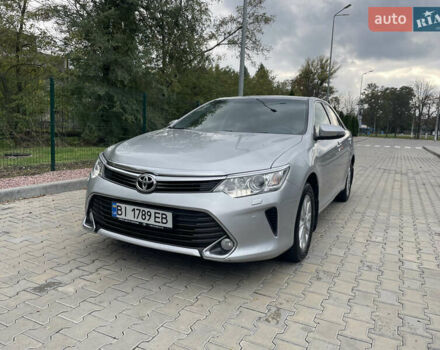 Серый Тойота Камри, объемом двигателя 2.49 л и пробегом 230 тыс. км за 16500 $, фото 5 на Automoto.ua