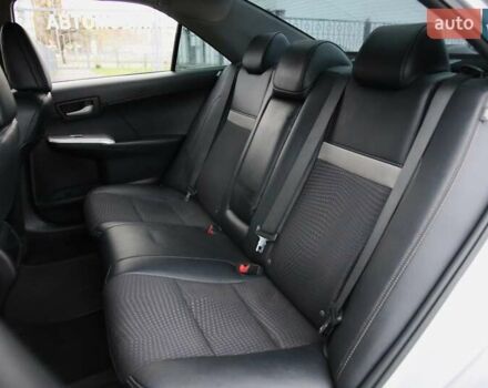 Сірий Тойота Камрі, об'ємом двигуна 2.49 л та пробігом 210 тис. км за 15500 $, фото 7 на Automoto.ua