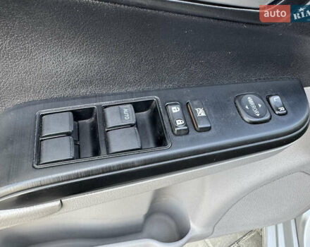 Серый Тойота Камри, объемом двигателя 2.49 л и пробегом 179 тыс. км за 12777 $, фото 15 на Automoto.ua