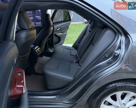 Сірий Тойота Камрі, об'ємом двигуна 2.5 л та пробігом 271 тис. км за 11900 $, фото 56 на Automoto.ua